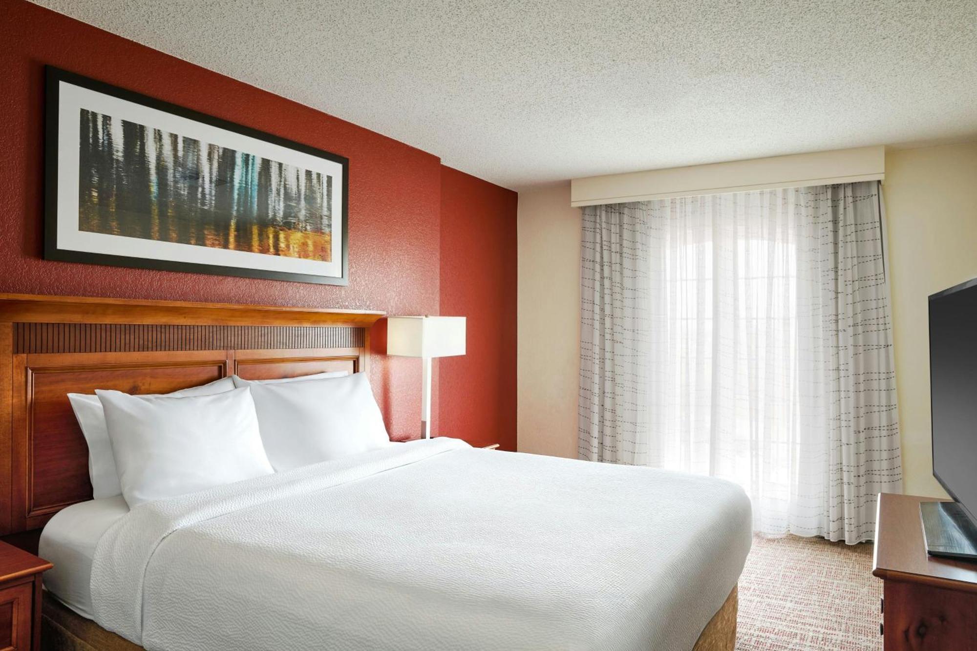 Residence Inn Joplin Hotel